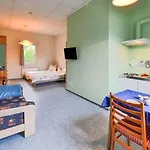 Nahe Ostsee Graal Mueritz *