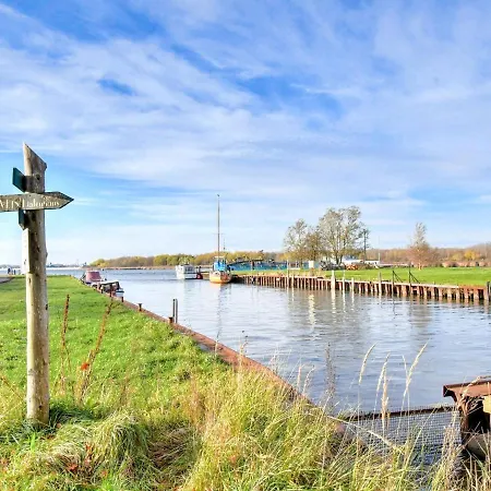 Nahe Ostsee Graal Mueritz * Rovershagen
